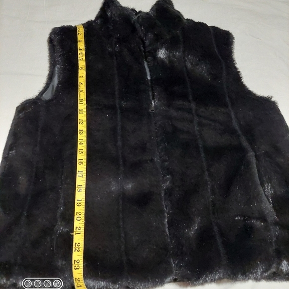 Giacca Gallery Company Reversible Faux Fur Vest - Picture 4 of 8